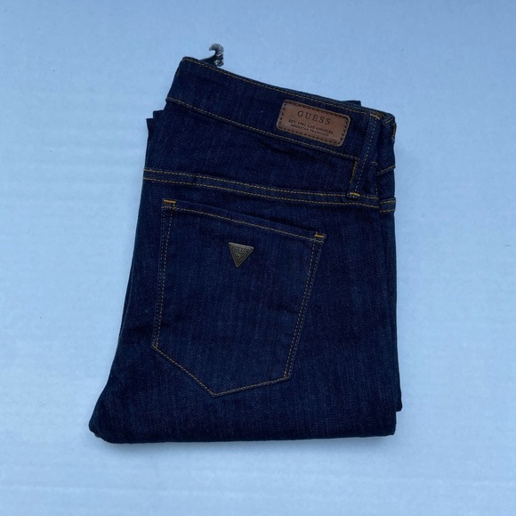 New GUESS Women’s Boot Low Jeans SZ 27 - Picture 1 of 9